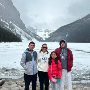 Meet your Posher, Jurany